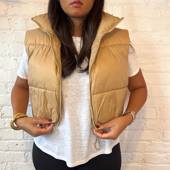 Tan Puffer Vest - Picture 1 of 5